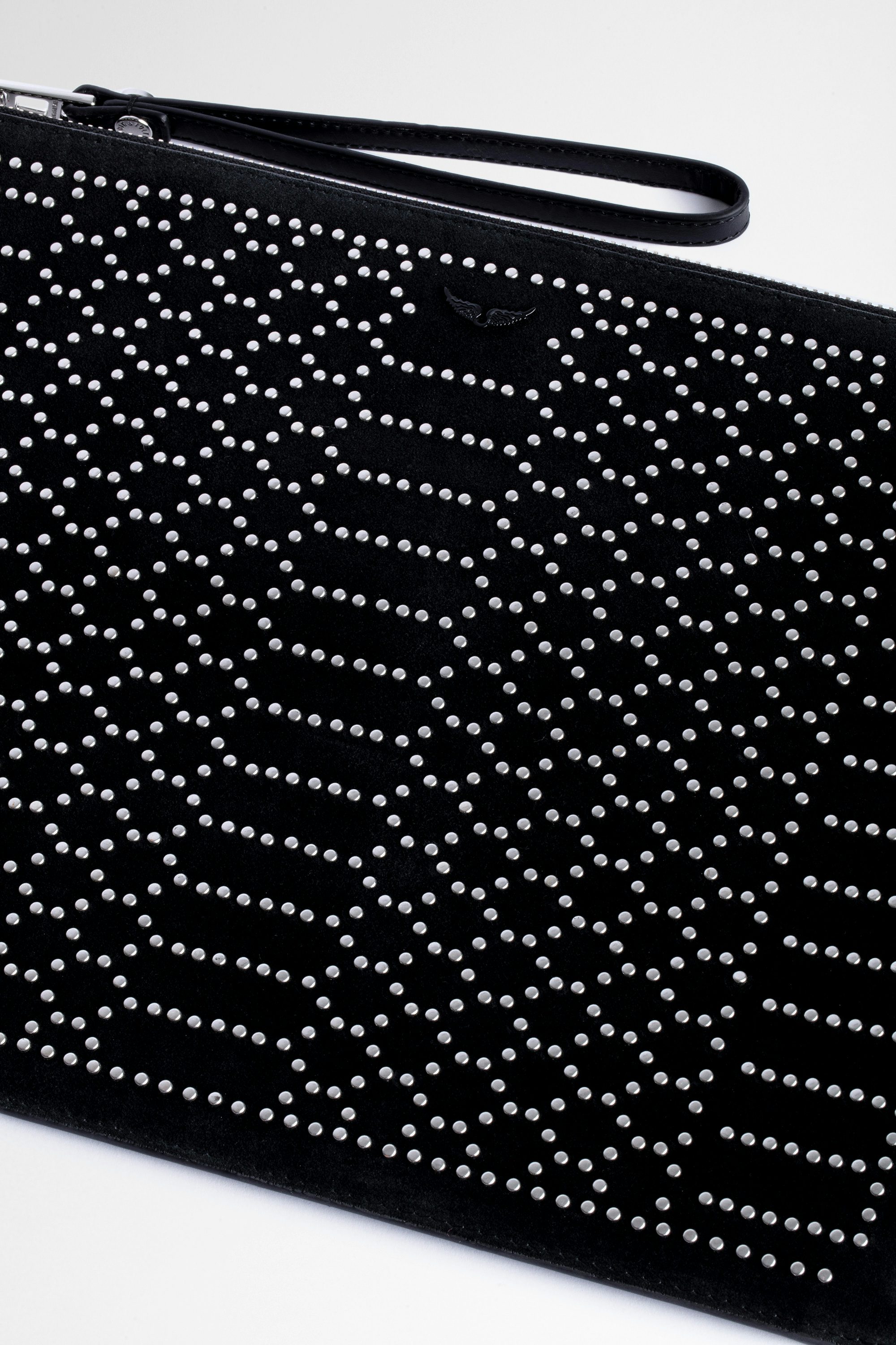 Maxi Pochette Uma Studs - Maxi pochette in pelle scamosciata nera Zadig&Voltaire, decorata con borchie.